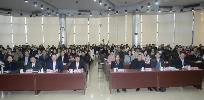 应用型高校人工智能通识教育教学改革与创新研讨会在南京成功召开